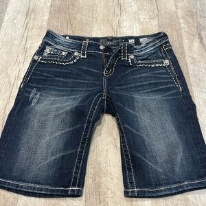 Miss me Bermudas